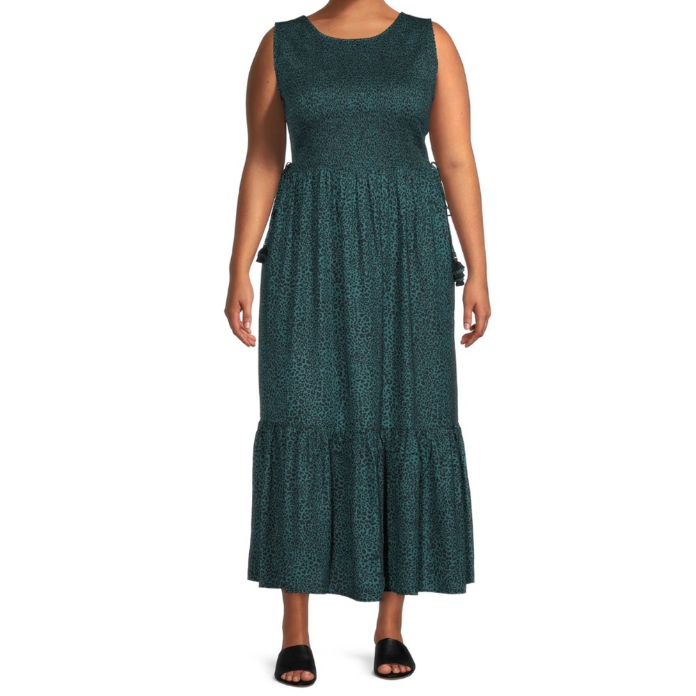 Terra & Sky Plus Size Smocked Maxi Dress Green Teal Leopard Print Size 0X (14W)